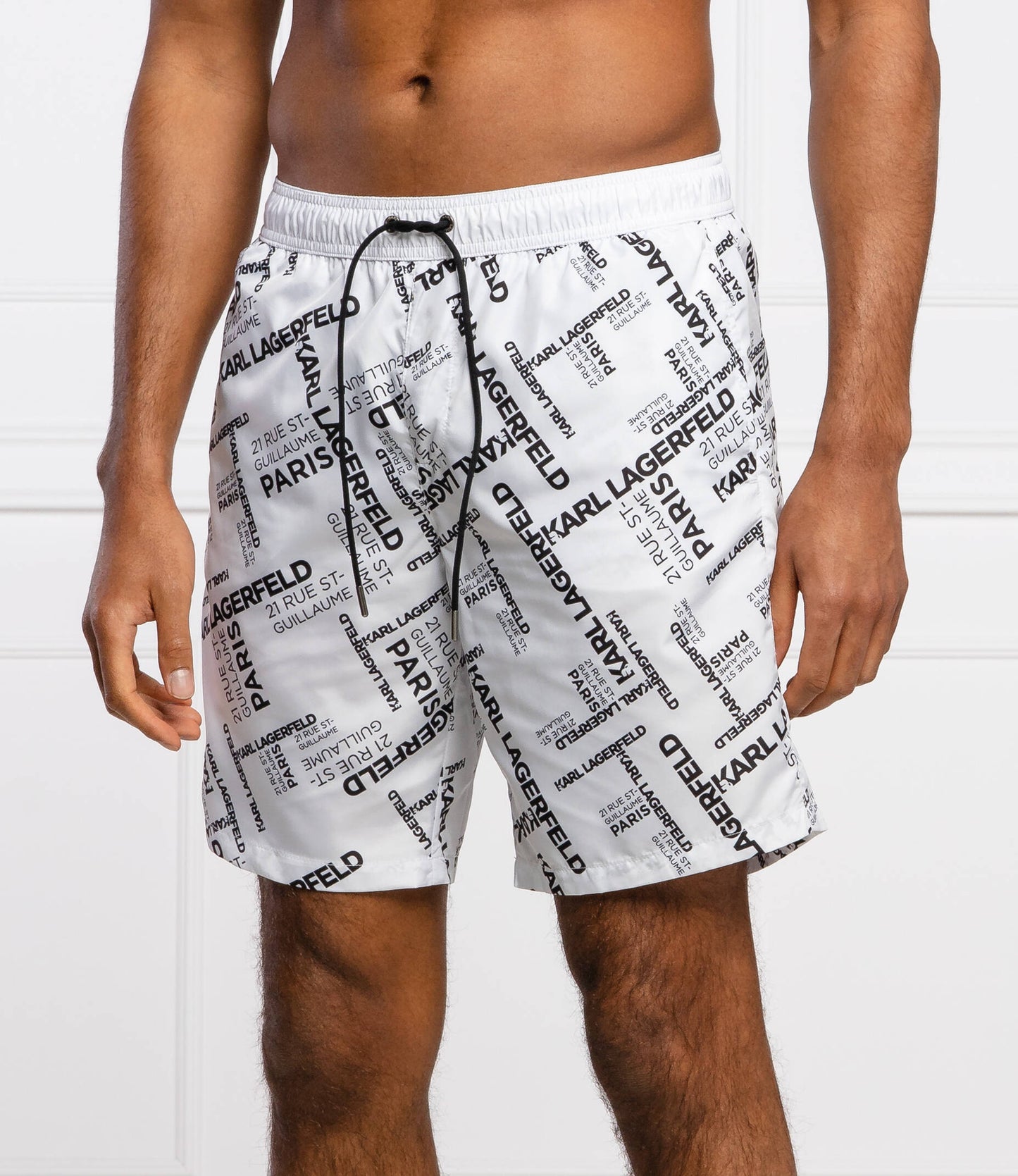 Karl LagerfeldMen's Swimwear Shorts Black with Patterns